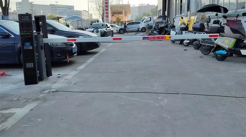 直杆道闸案例分享